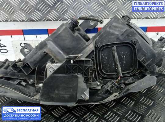 Фара передняя на Lancia Delta III