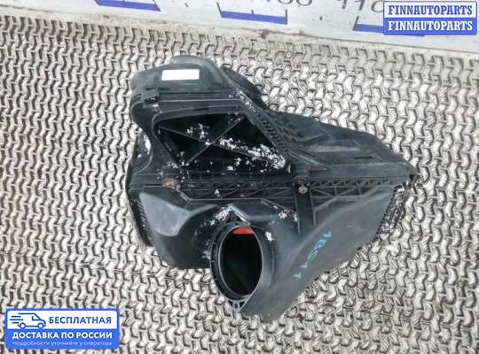 Корпус воздушного фильтра на Audi A5 (8T)