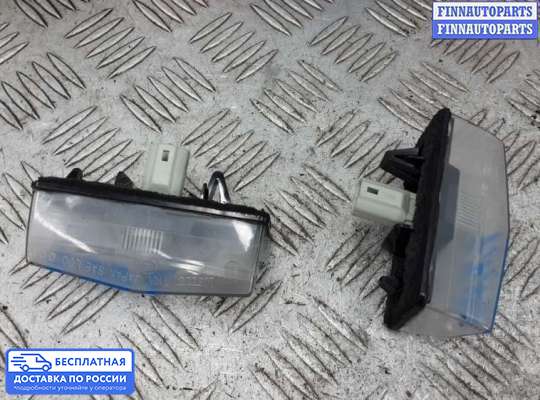 Планка подсветки номера на Toyota RAV4 IV (CA40)