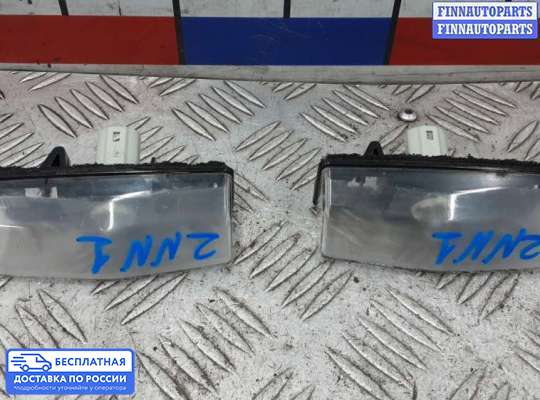 Планка подсветки номера на Toyota RAV4 IV (CA40)