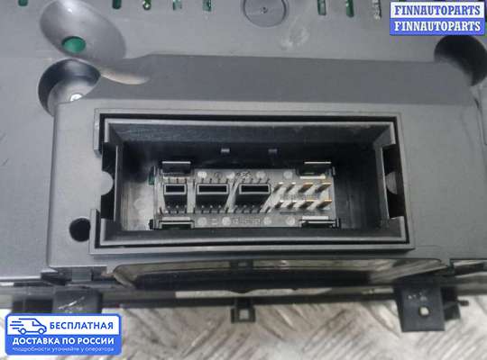 Щиток приборов на Volkswagen Caddy III (2K)