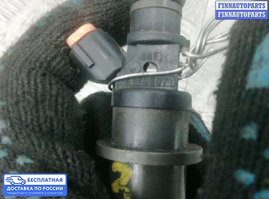 Форсунка топливная на Mitsubishi Carisma