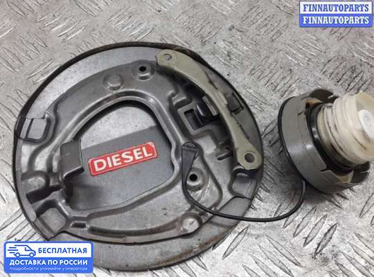 Лючок бензобака на Toyota Corolla Verso III (AR10)