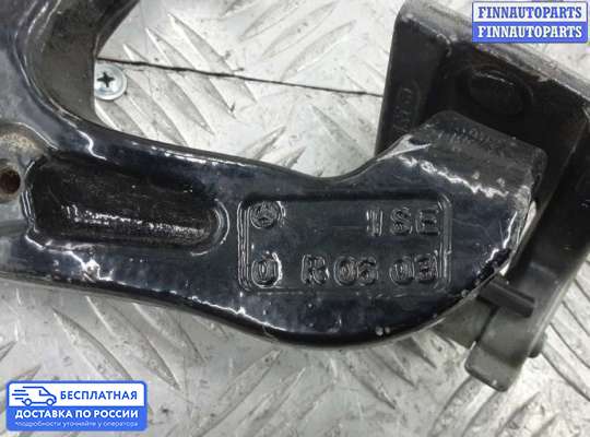 Петля крышки багажника на Mercedes-Benz E (W211)