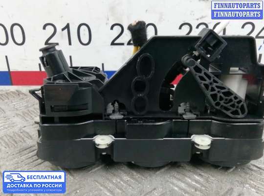 Блок управления печкой на Volkswagen Golf V (1K)