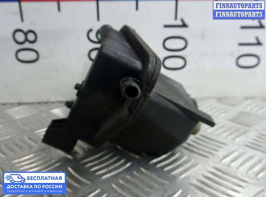 Бачок гидроусилителя на Volkswagen Golf IV (1J)