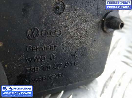 Бачок гидроусилителя на Volkswagen Golf IV (1J)