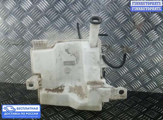 Бачок омывателя на Ford Focus III