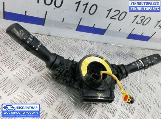 Подрулевой переключатель на Hyundai i30 II (GD)