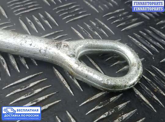 Крюк буксировочный на Mercedes-Benz R (W251)