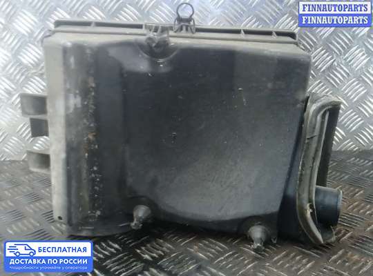 Корпус воздушного фильтра на Mercedes-Benz ML (W163)