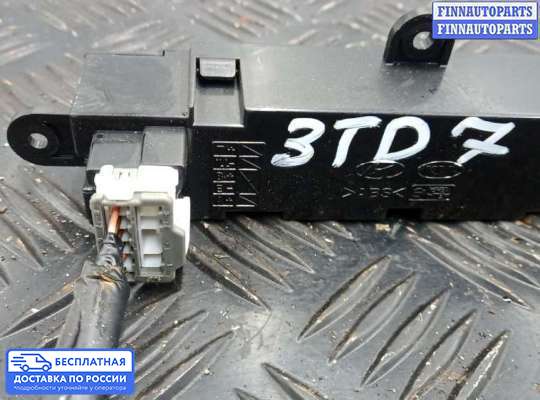 Дисплей бортового компьютера на Hyundai Grand Starex (TQ) II