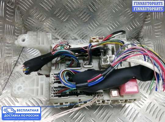 ЭБУ салона (Блок комфорта) на Toyota Avensis III (T270)