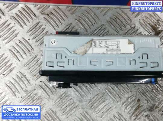 Магнитола на Volkswagen Golf V (1K)