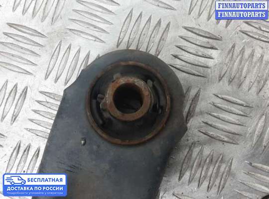 Рычаг подвески на Peugeot 107