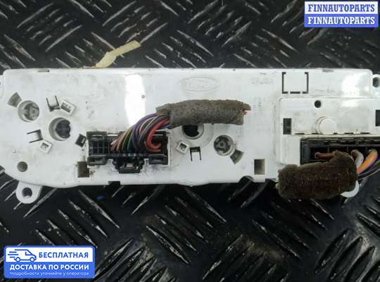 Блок управления печкой на Ford Transit Mk8 (V363)