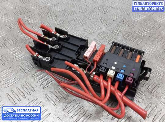 Блок предохранителей на Mercedes-Benz ML (W164)