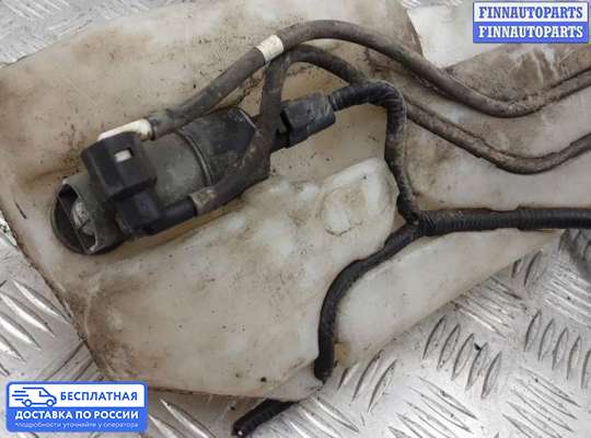 Бачок омывателя на Nissan Qashqai I (J10)