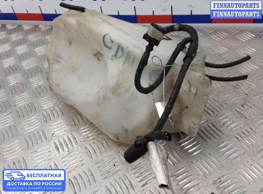 Бачок омывателя на Nissan Qashqai I (J10)