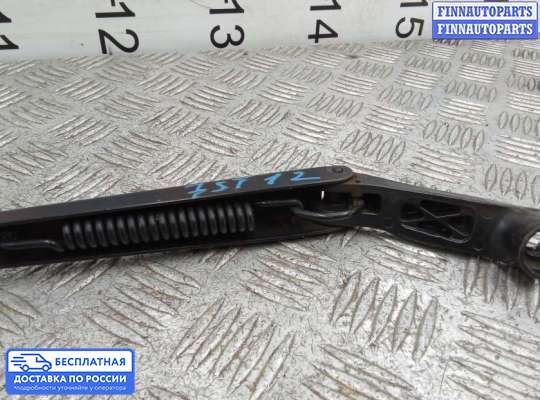 Поводок дворника на Toyota Avensis II (T250)