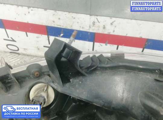 Фара передняя на Nissan Juke