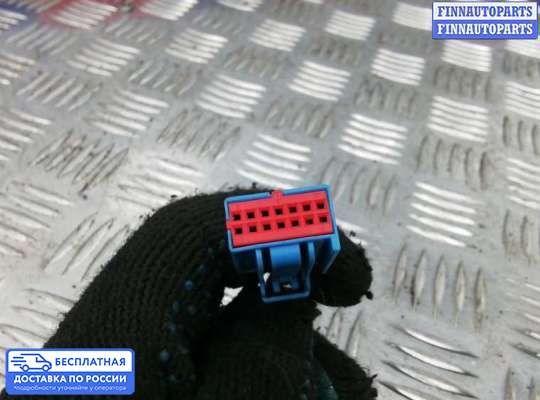 Зеркало боковое на Volvo S40 II | V50 (MS)