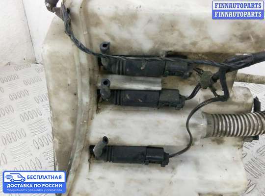 Бачок омывателя на Range Rover III (LM, L322)