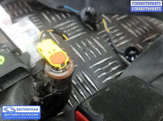 Пиропатрон (замок) ремня безопасности на Skoda Octavia (5E, A7)