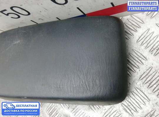 Подлокотник на Toyota Corolla 9 (E120)