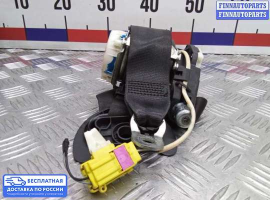 Ремень безопасности на Volkswagen Passat CC (357)