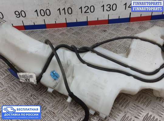 Бачок омывателя на Ford Focus II