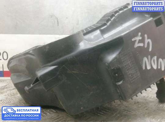 Корпус воздушного фильтра на Renault Duster