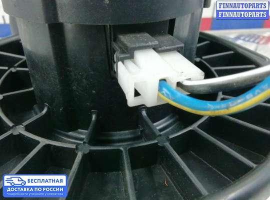 Мотор отопителя на Mitsubishi L200 (KA, KB)