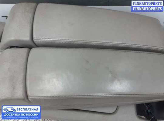 Подлокотник на Audi A8 (D3, 4E)