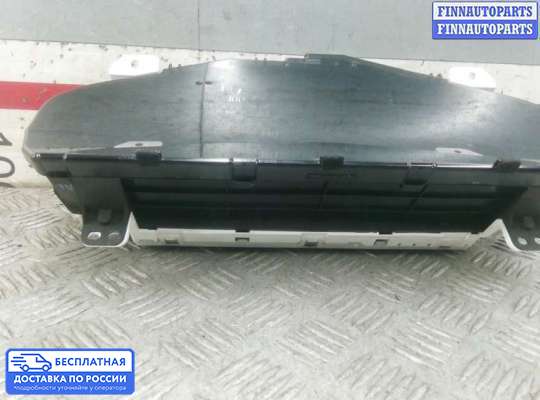 Щиток приборов на Lexus LS III (XF30)