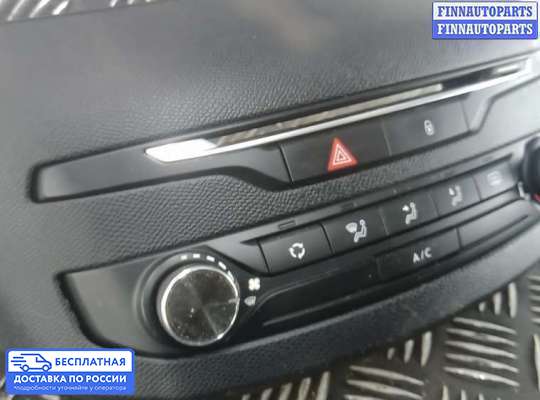 Блок управления печкой на Peugeot 308 II (T9)