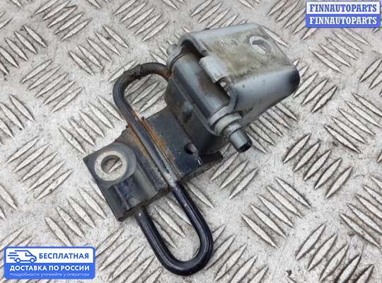 Петля двери на Audi A6 (C5)