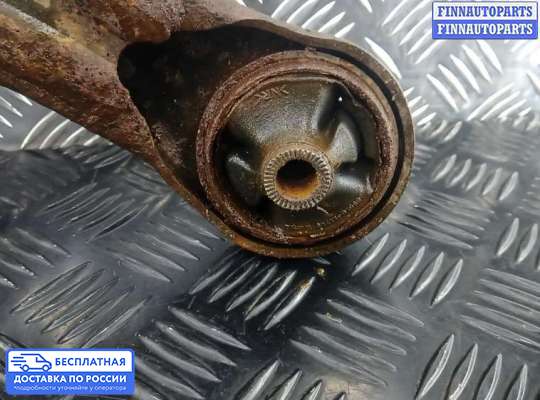 Рычаг подвески на Toyota Avensis II (T250)
