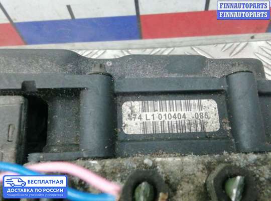 Блок ABS на Nissan Tino V10