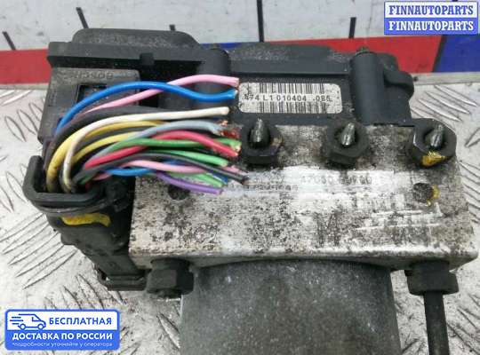 Блок ABS на Nissan Tino V10