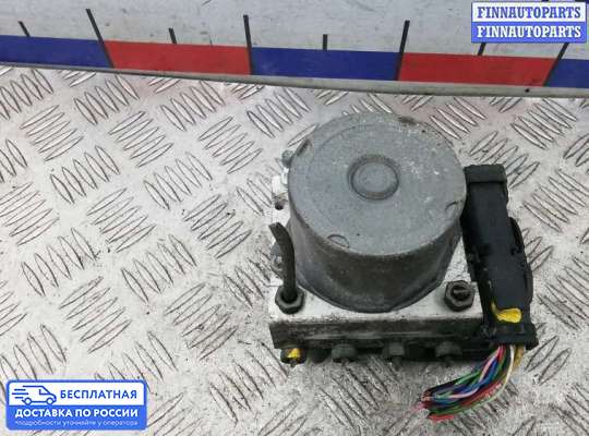 Блок ABS на Nissan Tino V10