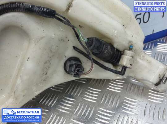 Бачок омывателя на Audi Q7 (4L)