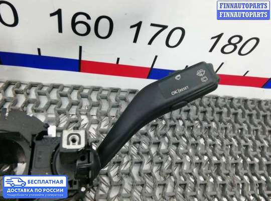 Подрулевой переключатель на Volkswagen Golf V (1K)