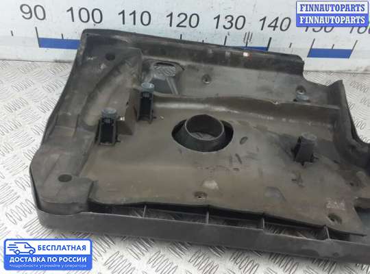 Крышка ДВС (декоративная) на Toyota RAV4 III (XA30)