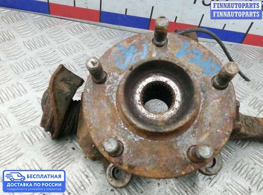 Ступица на Nissan Tino V10