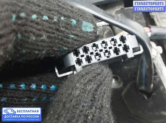 Зеркало боковое на Volkswagen Passat B5 (3B)