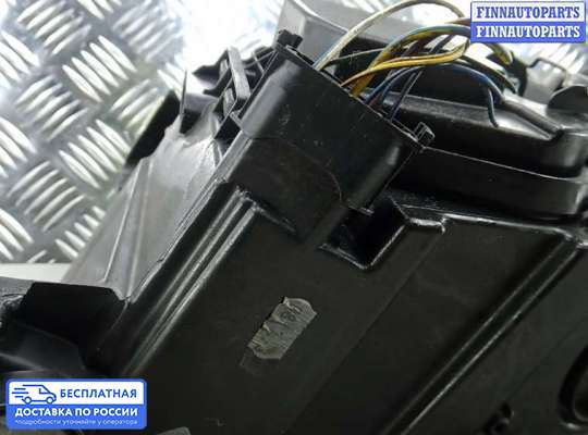 Фара передняя на BMW X1 (E84)