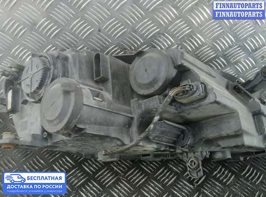 Фара передняя на Volkswagen Passat B7 (36)