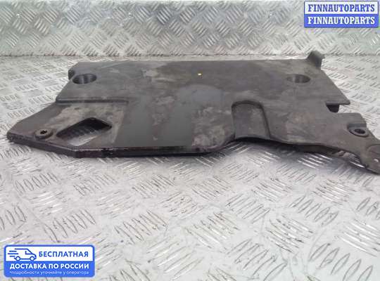 Крышка ДВС (декоративная) на Toyota RAV4 II (XA20)