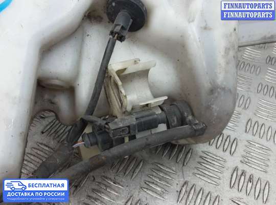 Бачок омывателя на Mercedes-Benz E (W211)